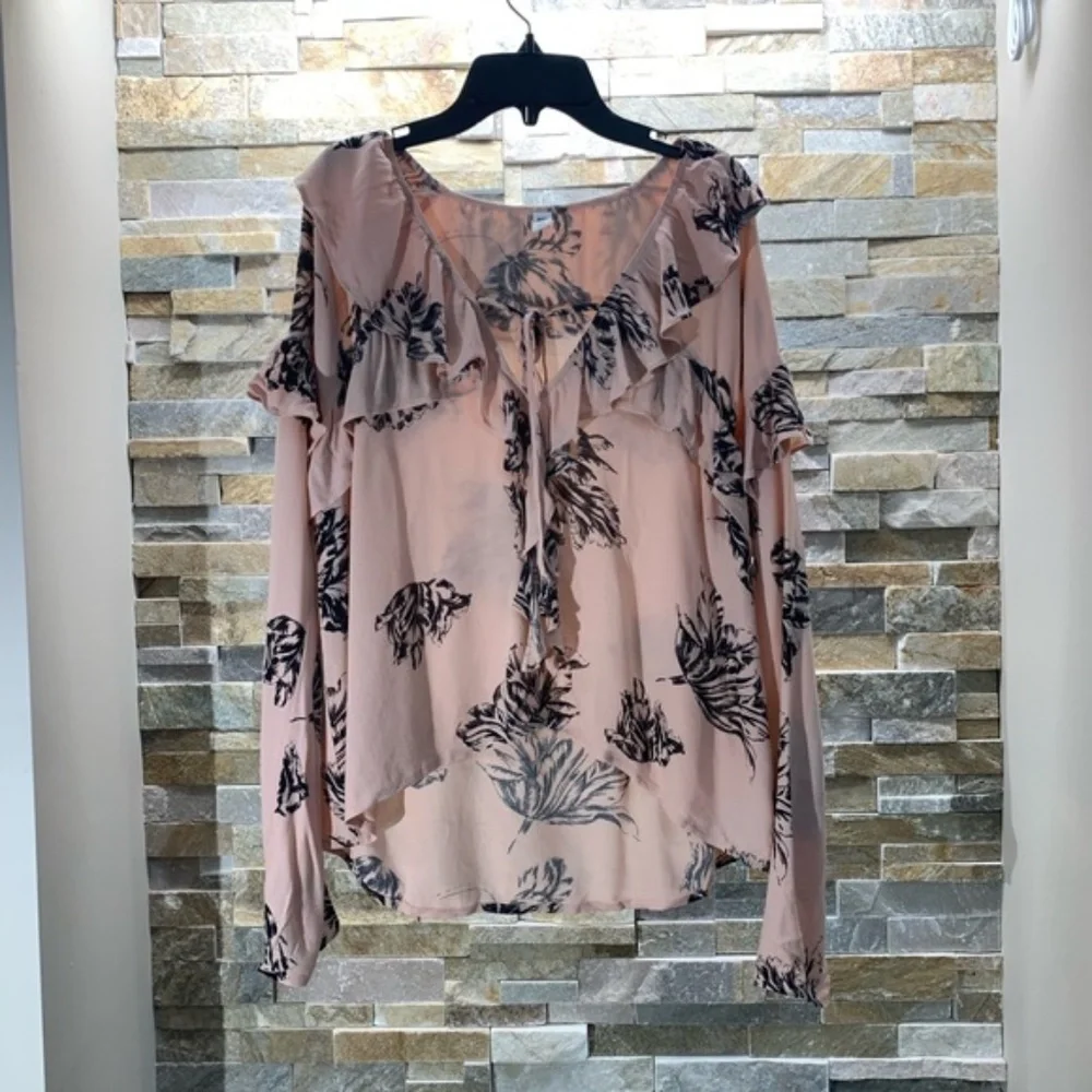 BP. - Print Ruffle Top - Picture 2 of 5